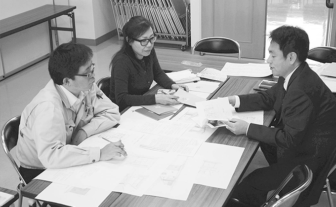 月2回以上の新デザインに関する打ち合わせを実施