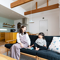 平日も土日もお待たせせず、お客様のご予定に合わせてゆっくりとご覧いただけます。