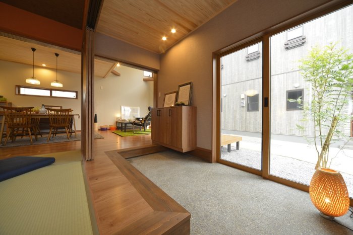 耐震性能×宮崎の町家風モダンの家