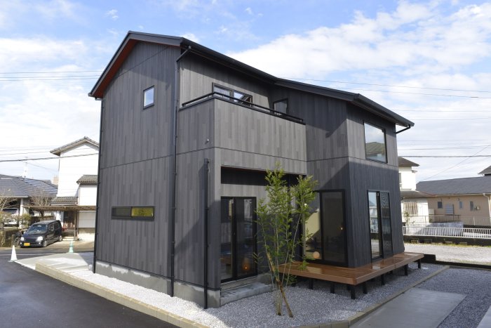 耐震性能×宮崎の町家風モダンの家