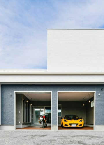 機能性と合理性を兼ね備えたインナーガレージのある住まい　