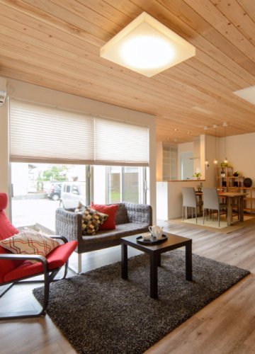 町家の感性と宮崎の風・光・緑をデザインする住まい