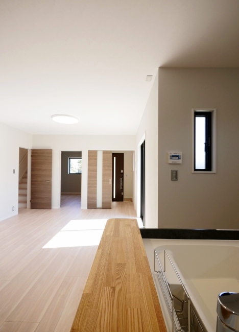 無駄なスペースを極力省いた！子育て家族のジャストサイズの家