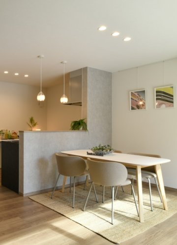 地震の後も自分の家に住み続けられる
繰り返す地震に耐える家