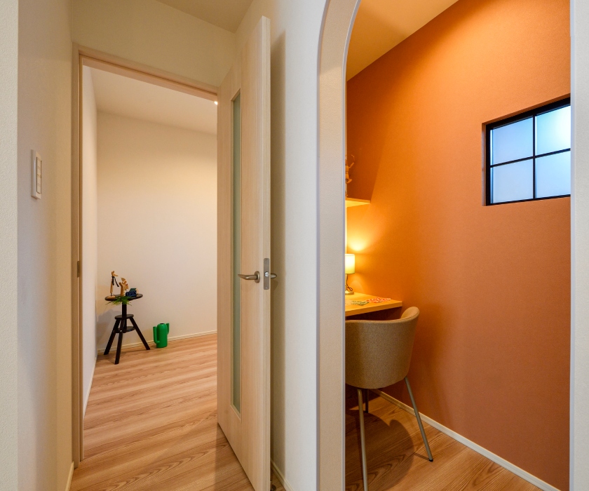 家族を感じながら自分時間を過ごせる一帖のおこもりスペース